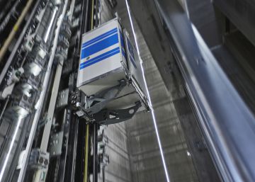 Thyssenkrupp prueba su ascensor ‘de Willy-Wonka’ en una torre de 246 metros