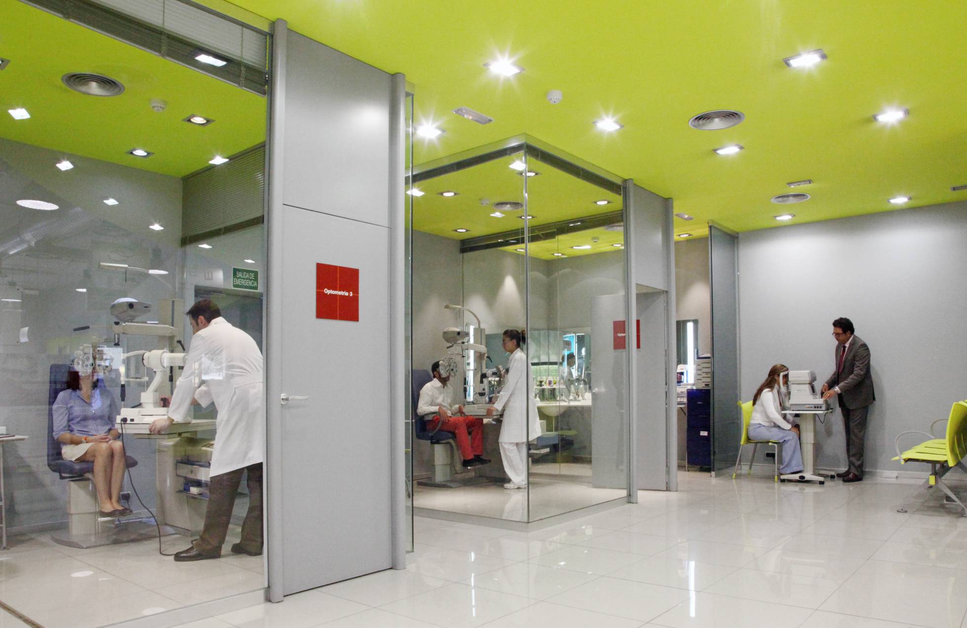 Visionlab, los primeros en ofrecer gafas graduadas en una hora