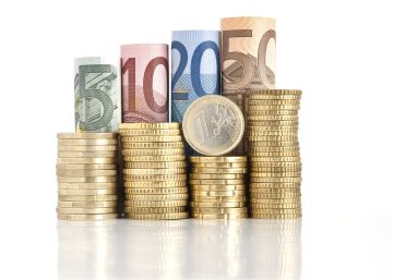 Oxfam denuncia que los ejecutivos ganan 112 veces más que el salario medio de sus compañías