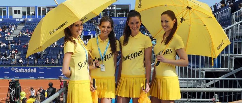 azafatas Schweppes