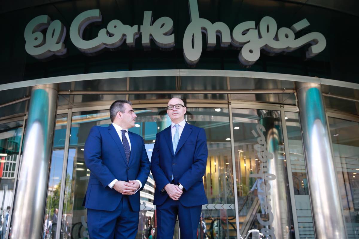 Jes&uacute;s Nu&ntilde;o de la Rosa y V&iacute;ctor del Pozo. 