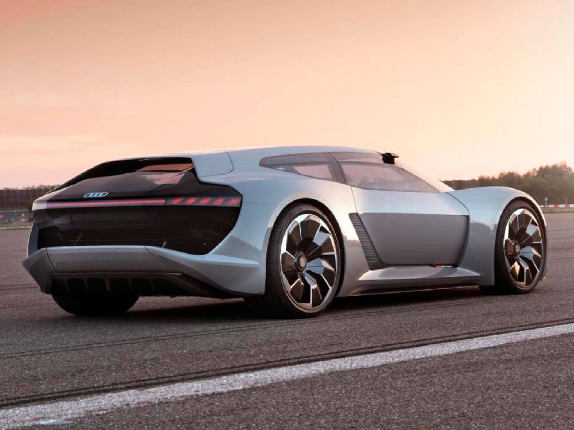 Así es el nuevo súper deportivo eléctrico de Audi, el PB18 etron