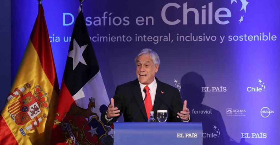El presidente de Chile, Sebastián Piñera, durante su intervención en un foro económico organizado por El País.