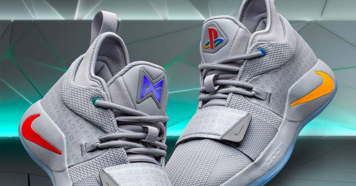 Serafín perecer Aclarar Nike homenajea a Playstation con una edición especial de sus zapatillas |  Lifestyle | Cinco Días