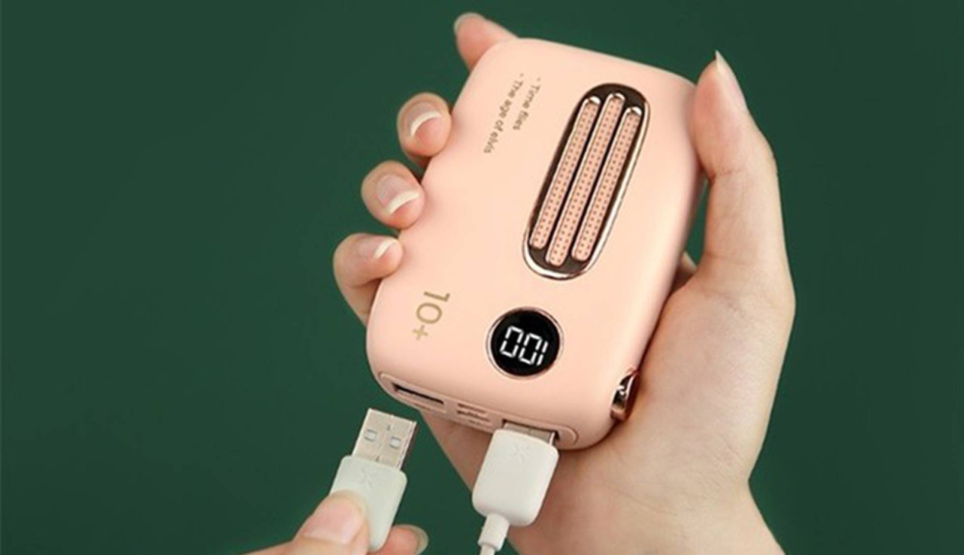 Parece una radio retro, pero es el último power bank de ...