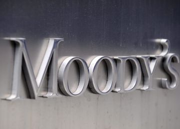 Moody's y S&P creen que la venta de la gestora de Sabadell a Amundi será positiva para el grupo