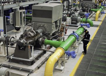 Desaladora de Aqualia en Cap Djinet, Argelia.