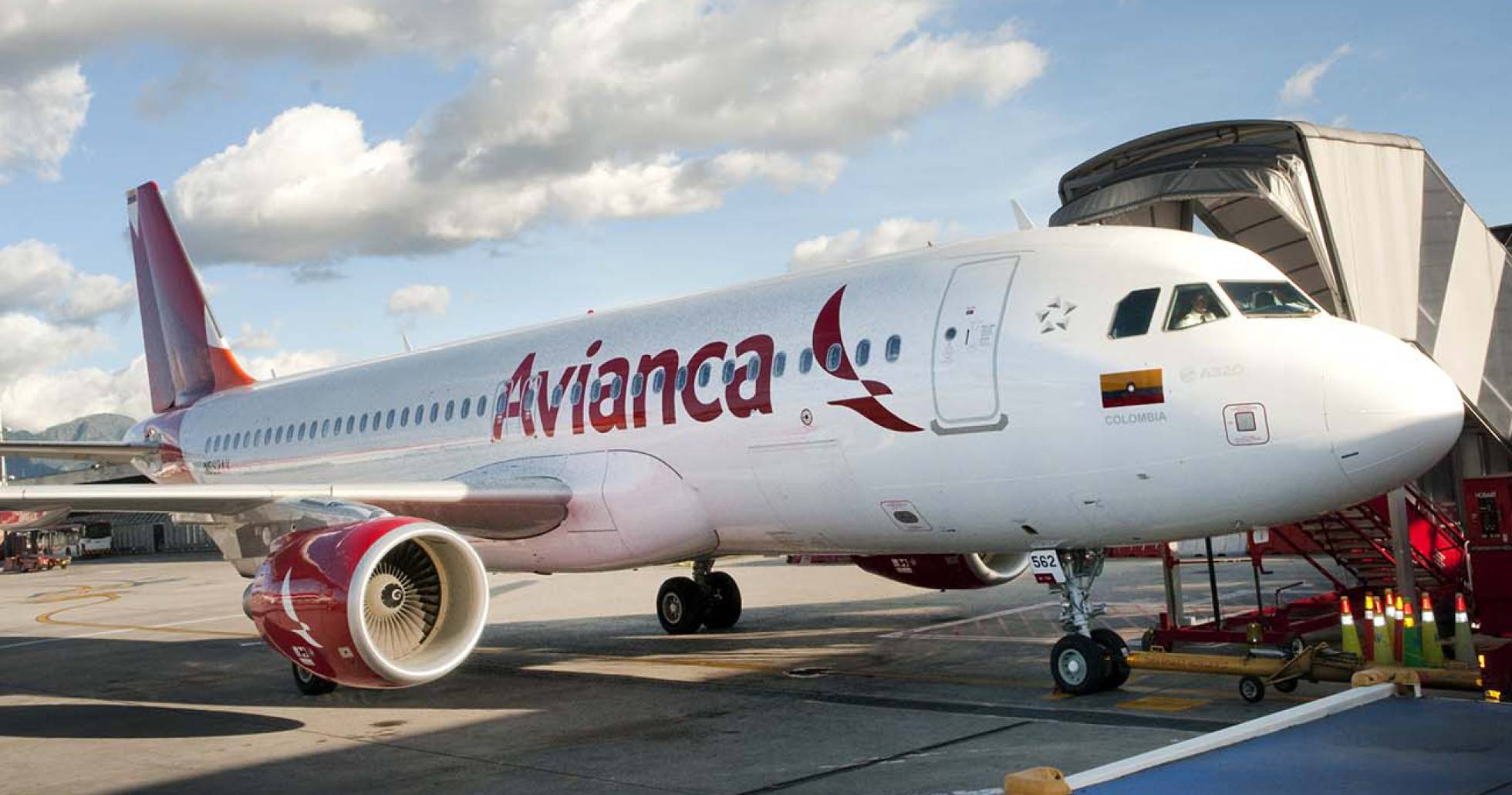 El gigante aéreo Avianca entra en concurso y urge un ...