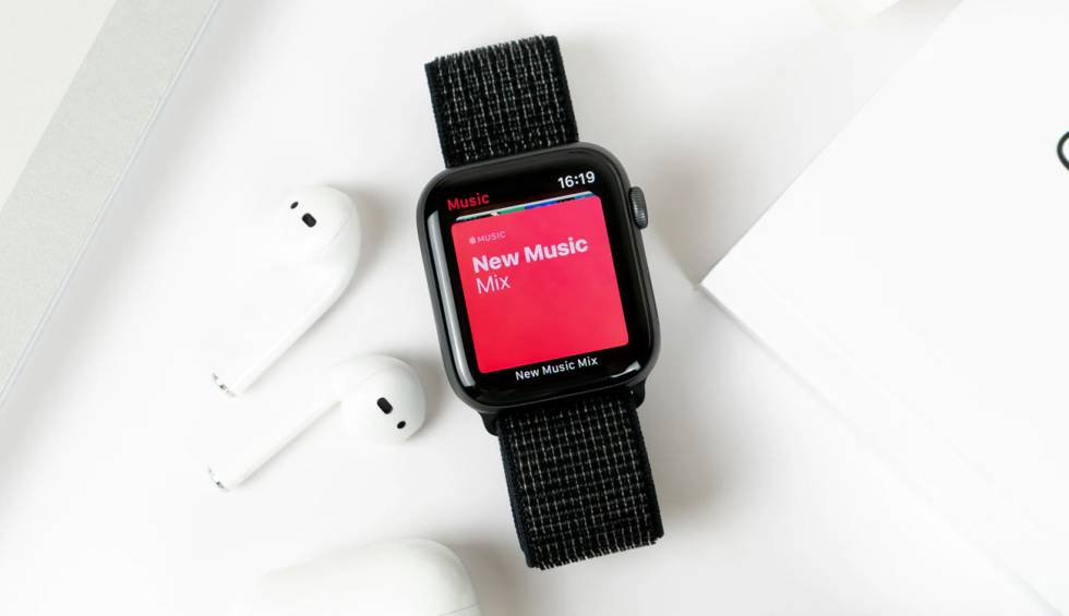 partícula Seguro Enojado Cómo conectar tus Airpods a tu Apple Watch para escuchar música o llamar |  Lifestyle | Cinco Días