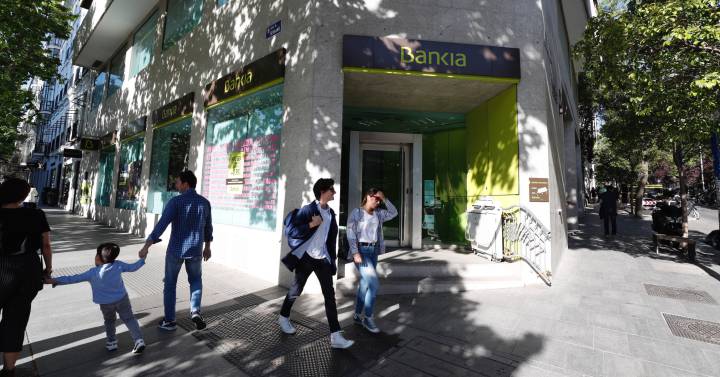 Sales of savings insurance in Bankia decreased by 76% |  company