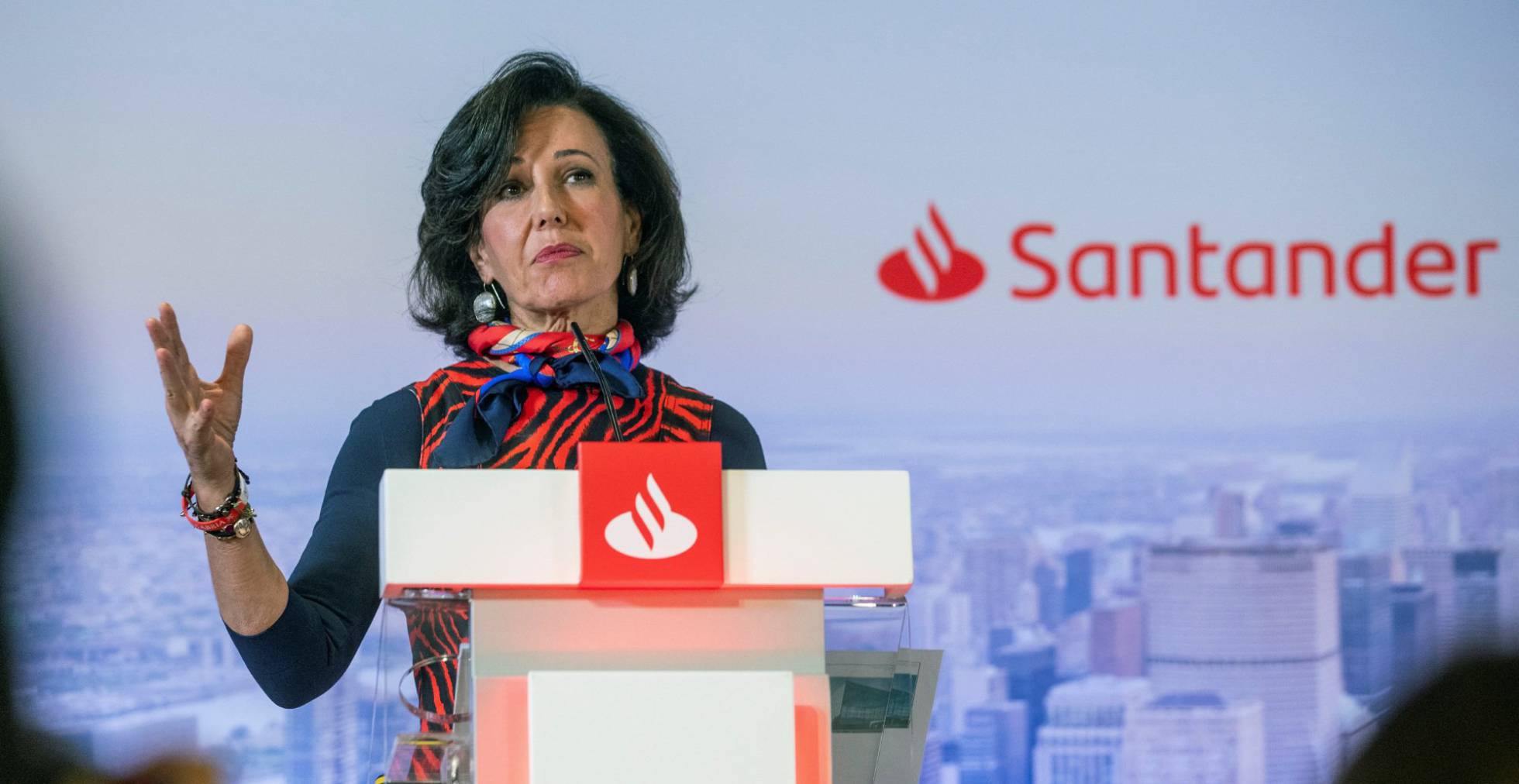 Ana Botín compró 300.000 acciones de Santander tras los resultados