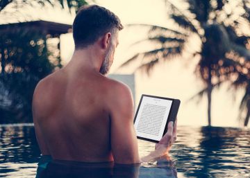 Tres lectores de eBooks con los que podrás leer, y bañarte, este verano