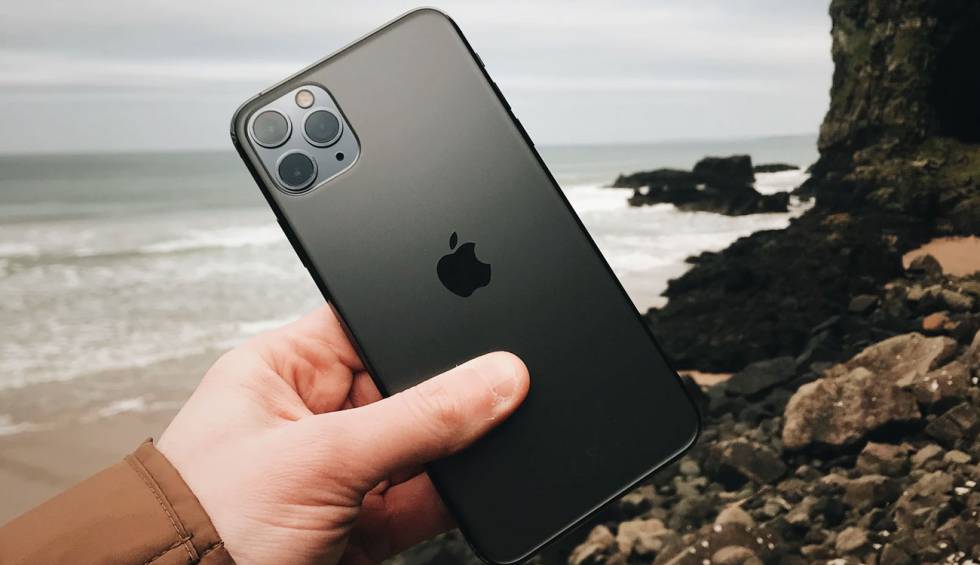 Convierte el logo de Apple de tu iPhone en un 'botón' para capturar  pantallas | Lifestyle | Cinco Días