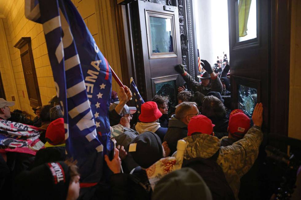 Fotos: La imágenes del asalto al Capitolio | Cinco Días | Cinco Días