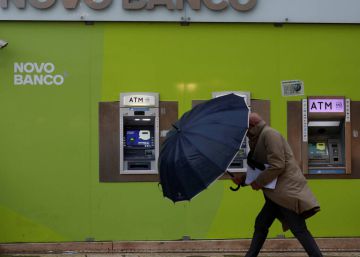Abanca gana puntos para comprar Novo Banco en España