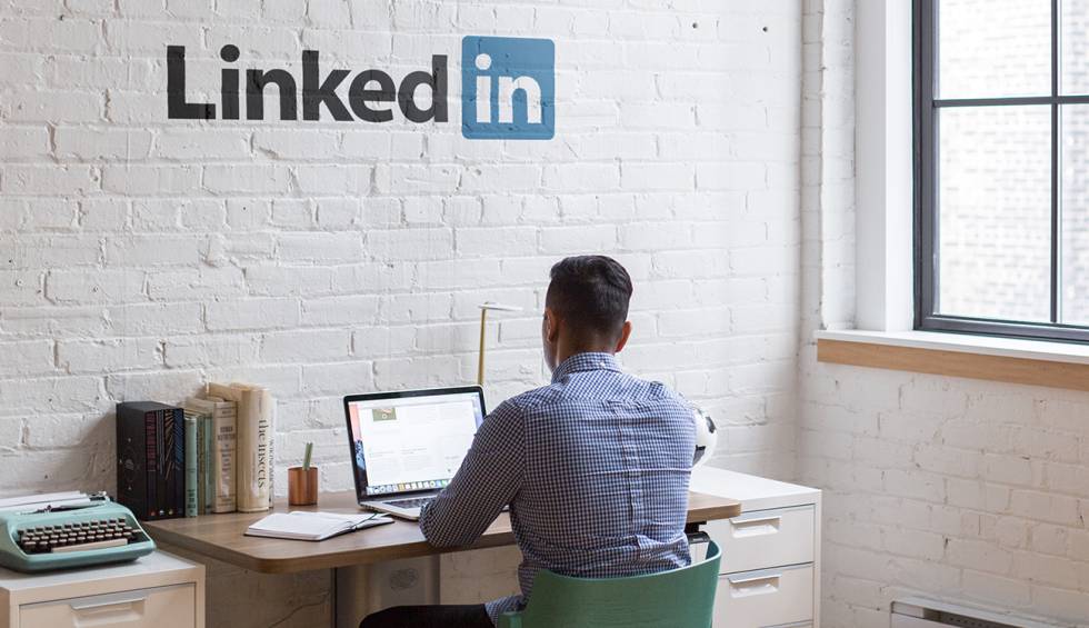 Cómo usar tu presencia en LinkedIn para encontrar trabajo