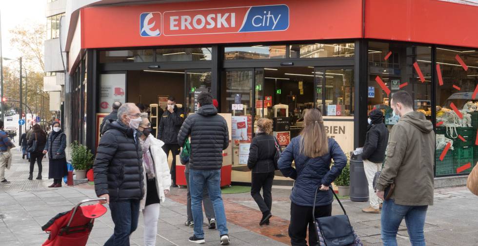 Eroski prepara nueva refinanciación la venta de Caprabo | Compañías Cinco Días