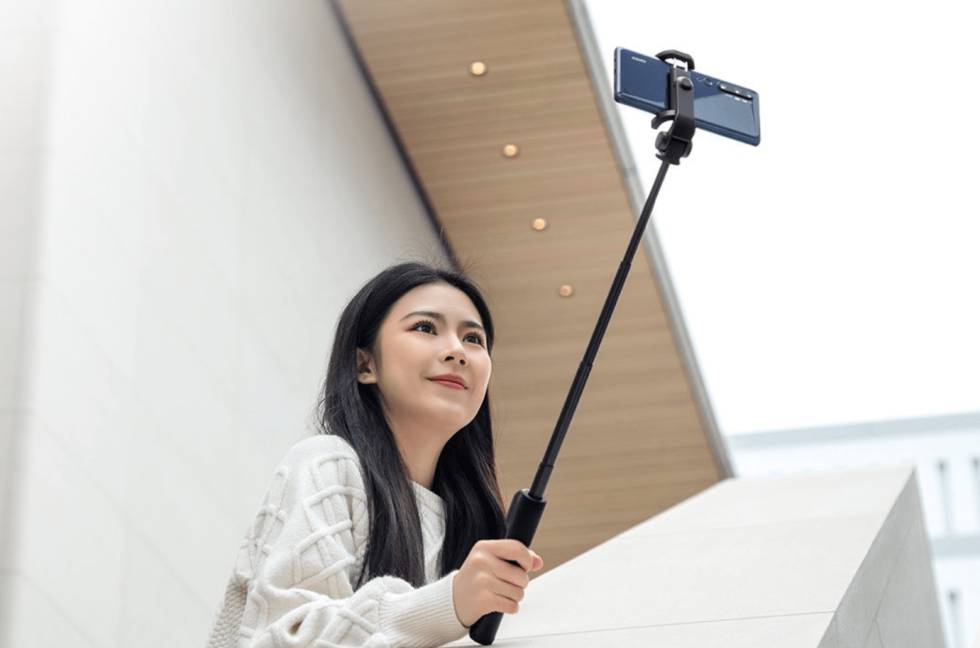 Xiaomi ZOOM Selfie Stick: trípode y 'palo selfie' con mando a distancia a  precio de risa, Gadgets