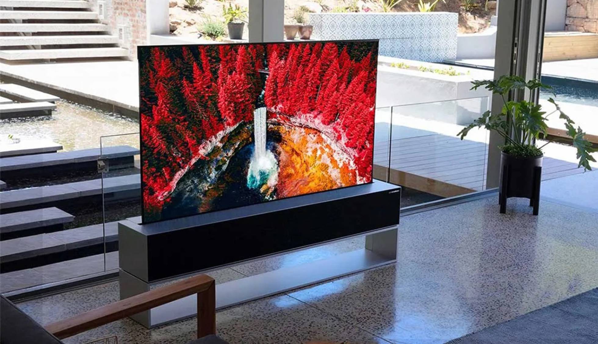 Lg Lanza En España Su Primer Televisor Enrollable Con Un Precio Exclusivo Smart Tv Cinco Días 8995