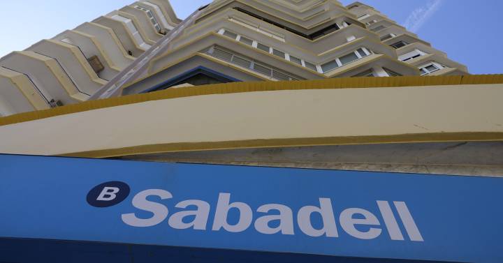 Sabadell estimates the credit that European funds will generate for banks at 125,000 million |  Companies