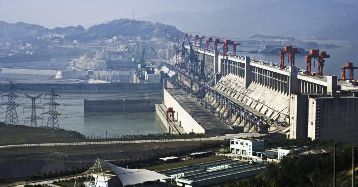 China Three Gorges launches into electricity commercialization in Spain |  Companies