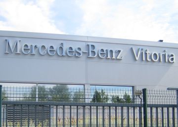 Mercedes-Benz negocia un ERTE para Vitoria por la falta de chips
