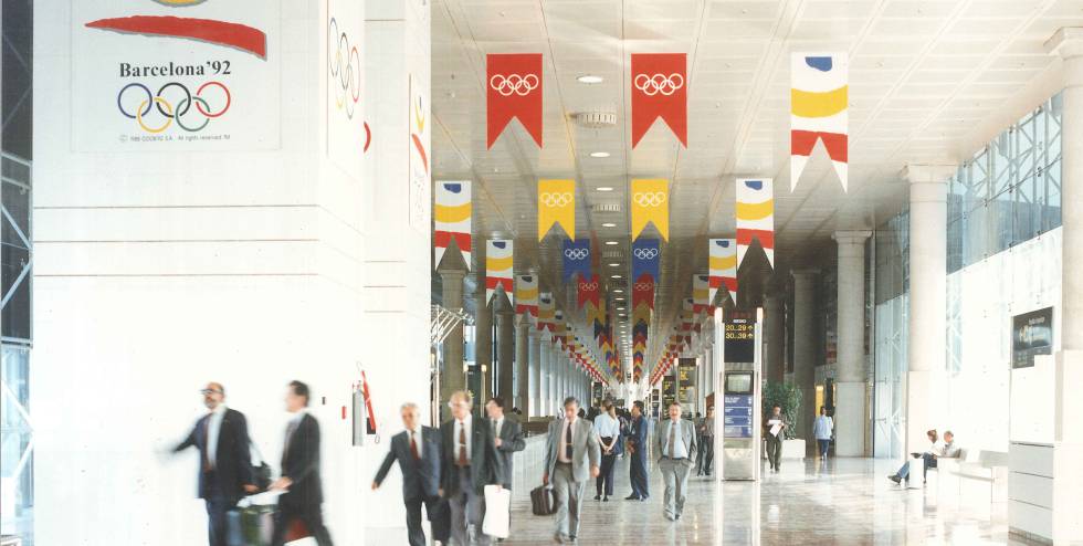 El Prat airport terminal during the 1992 Olympic Games.
