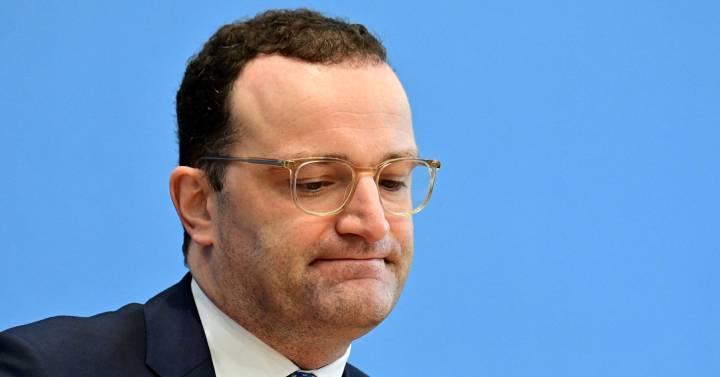 German Health Minister calls for restrictions in the face of “dramatic” increase in Covid injuries |  Economie