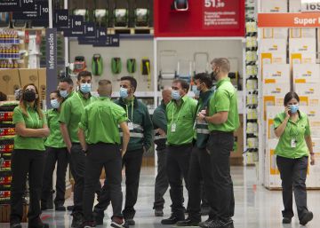 Leroy Merlin abonará este mes 500 euros a 16.000 de sus trabajadores en España