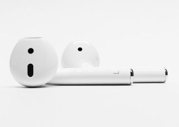 Cómo decirle al iPhone que nos avise cuando nos separemos de nuestros AirPods