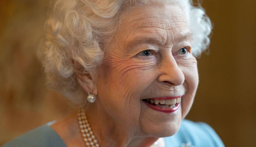 La reina Isabel II da positivo en Covid-19 | Economía | Cinco Días