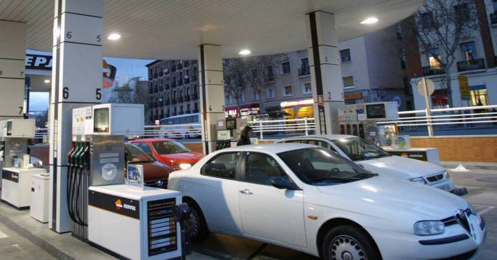 The great employer of gas stations decides to take to Justice the decree that subsidizes fuel