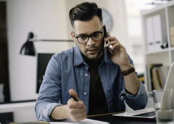 Cómo pedir cita previa para realizar la declaración de la Renta 2021 por teléfono