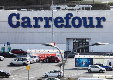 El fondo israelí MDSR compra nueve hipermercados de Carrefour por 180 millones