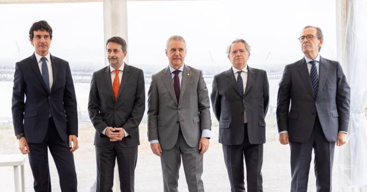 Repsol begins work on the decarbonisation hub of the Port of Bilbao