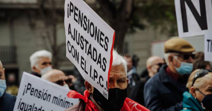 Opóźnienie emerytury, ślubu czy przeprowadzki.. Inflacja zmienia plany 40% Hiszpanów |  Gospodarka