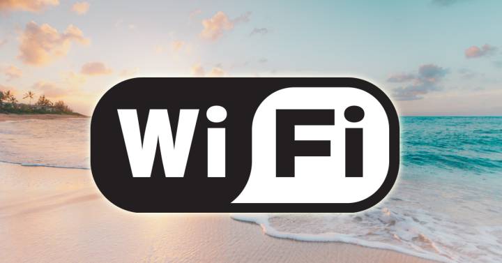 Find beaches with WiFi in Spain to enjoy the Internet on your vacation