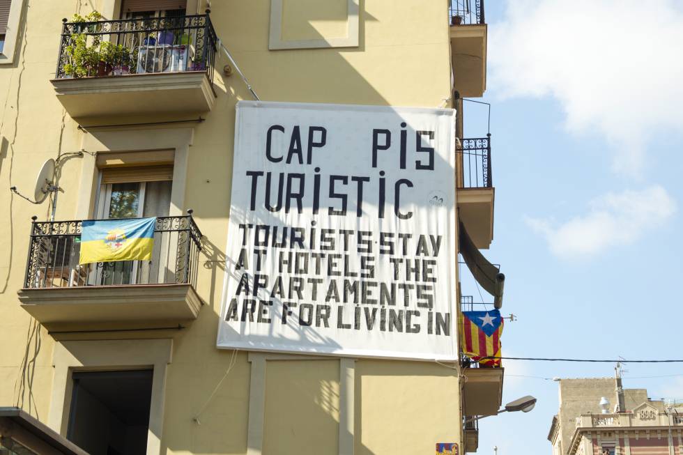 La comunidad de propietarios no puede prohibir a los vecinos tener pisos turísticos, según la Audiencia de Córdoba