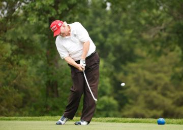 El FBI busca documentos oficiales en la residencia de Trump