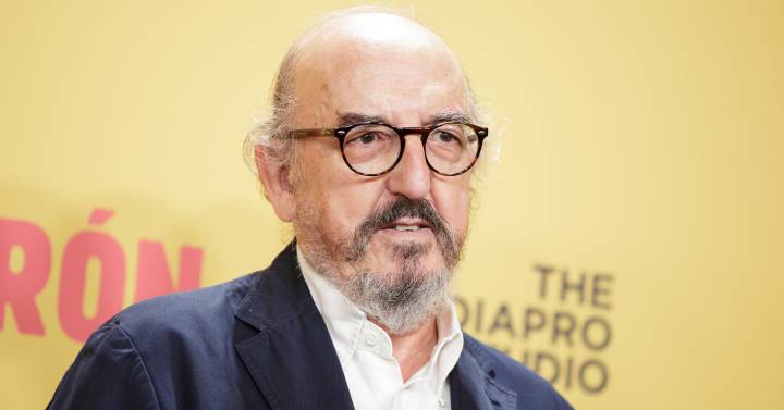 Barcelona sells 24.5% of its audiovisual business to Jaume Roures for 100 million