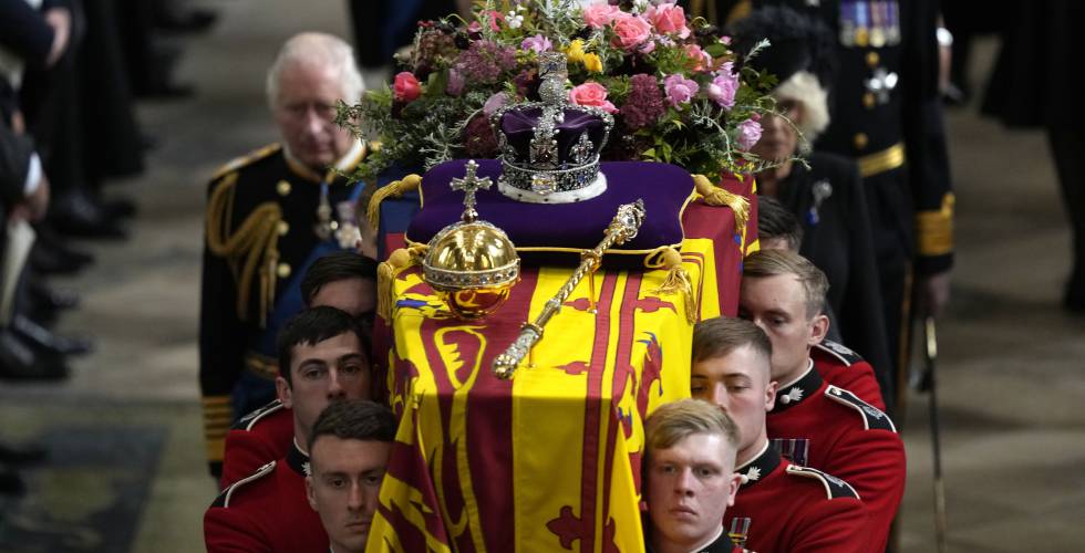 Fotos El Ltimo Adi S A La Reina Isabel Ii En Im Genes Cinco D As Cinco D As