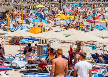 España solo recuperó el 87% de los turistas previos a la crisis en agosto
