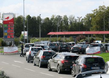La escasez de gasolina altera Francia en plena crisis energética