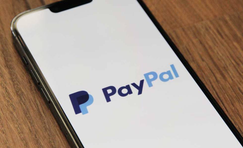 PayPay logo on mobile screen