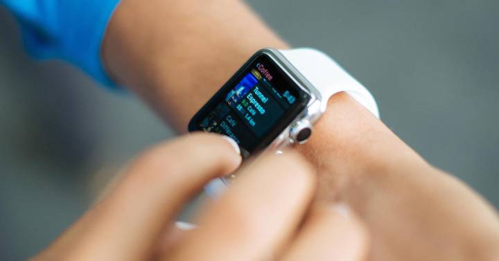 Cómo arreglar las notificaciones de iPhone que no llegan a Apple Watch |  artilugio