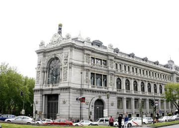 La banca paga el doble por el ahorro de las empresas que por el de los particulares