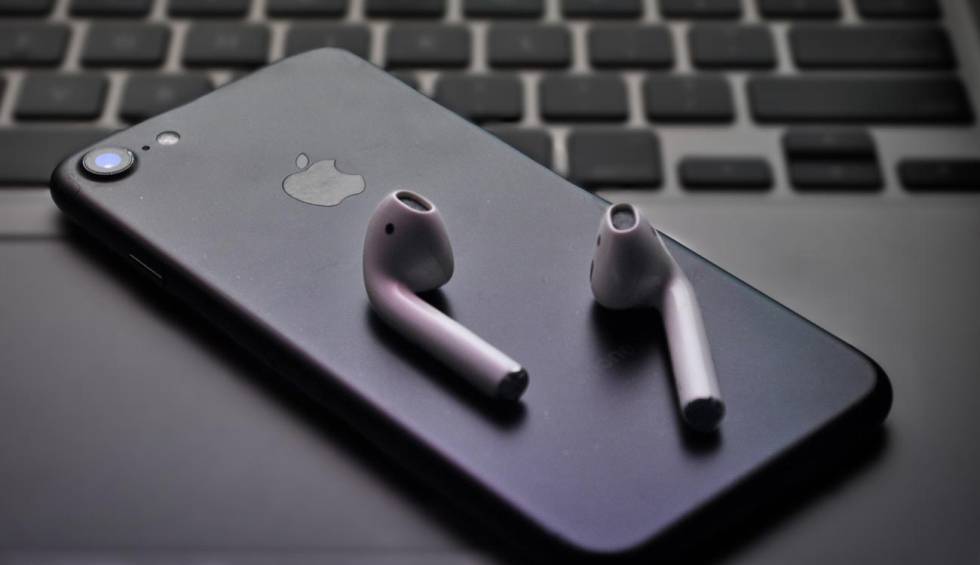 Cómo calibrar con el iPhone los auriculares inalámbricos Apple