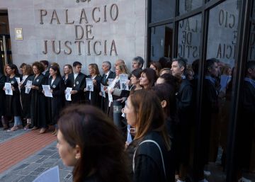 El conflicto laboral en los juzgados amenaza centenares de juicios este mes