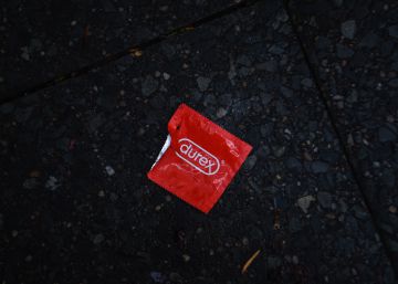 La CNMC reprende a Atresmedia por anunciar a Durex durante la emisión de ‘Matilda’