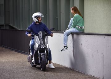 Seat comenzará a producir en enero su nuevo ciclomotor eléctrico: el Seat MÓ 50